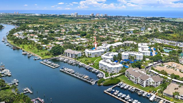 411 Bay Colony Drive N, Juno Beach, FL 33408