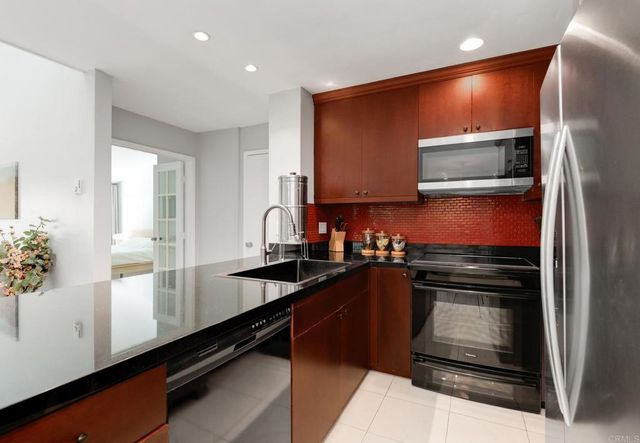 1885 Diamond Street 323, San Diego, CA 92109