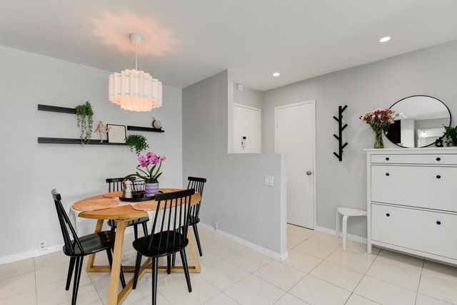 1885 Diamond Street 323, San Diego, CA 92109