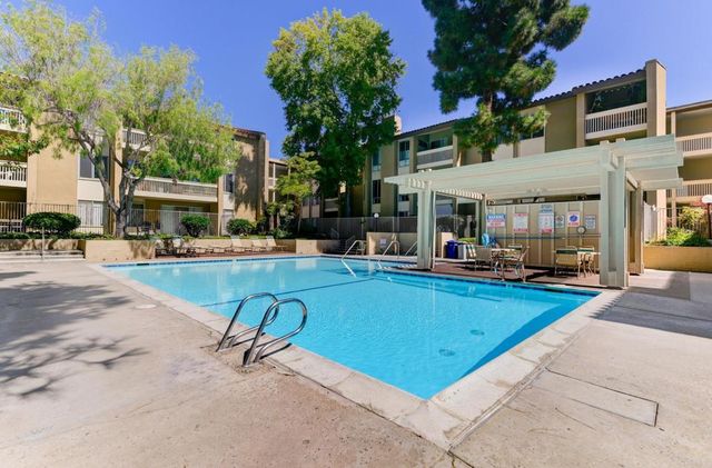 1885 Diamond Street 323, San Diego, CA 92109