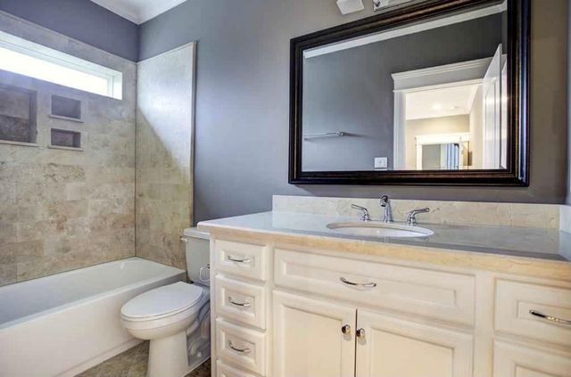 2115 Bidwell Drive, Houston, TX 77018