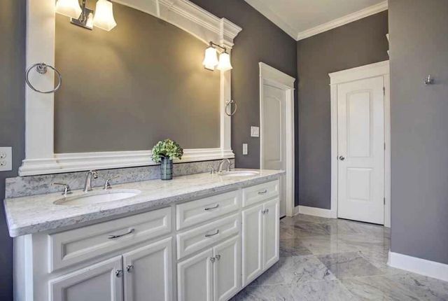 2115 Bidwell Drive, Houston, TX 77018