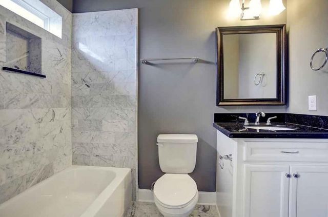 2115 Bidwell Drive, Houston, TX 77018