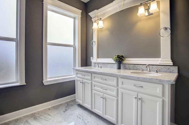 2115 Bidwell Drive, Houston, TX 77018