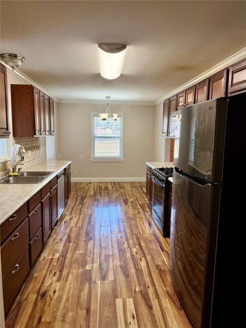 3535 N Market Street, Shreveport, LA 71107