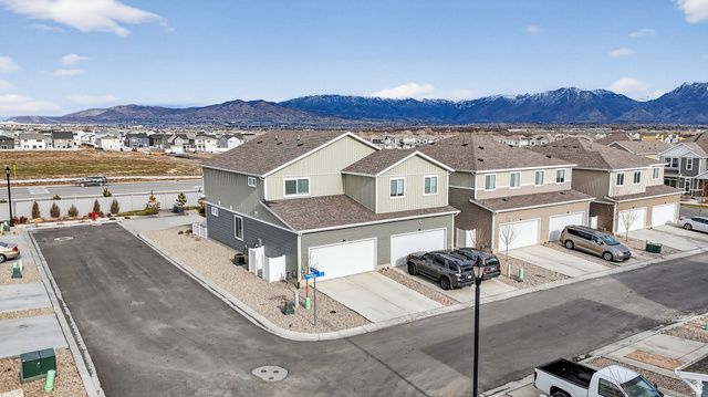 84 E FAIRMONT PL, Saratoga Springs, UT 84045