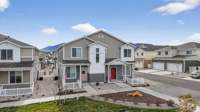 84 E FAIRMONT PL, Saratoga Springs, UT 84045
