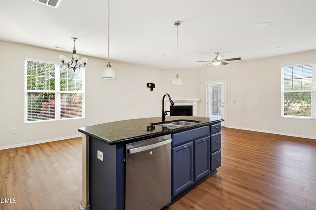 524 Panorama View Loop, Cary, NC 27519