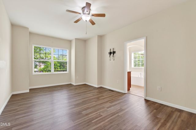 524 Panorama View Loop, Cary, NC 27519