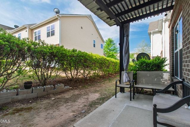 524 Panorama View Loop, Cary, NC 27519