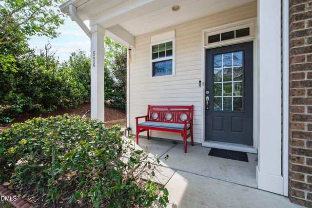 524 Panorama View Loop, Cary, NC 27519