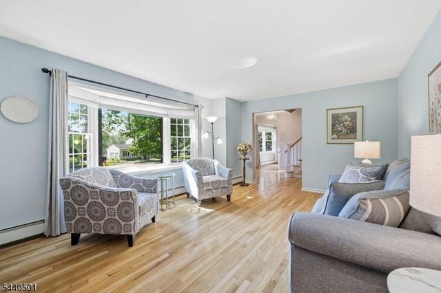 14 High Ridge Rd, Washington Twp., NJ 07853