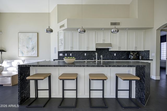 11803 E TERRA Drive, Scottsdale, AZ 85259