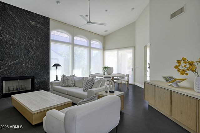 11803 E TERRA Drive, Scottsdale, AZ 85259