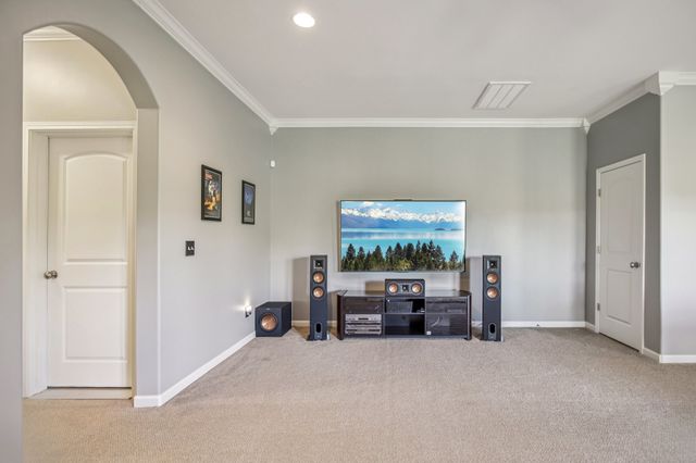 104 Copper Creek Dr, Goodlettsville, TN 37072