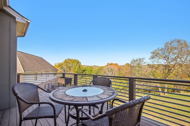 104 Copper Creek Dr, Goodlettsville, TN 37072