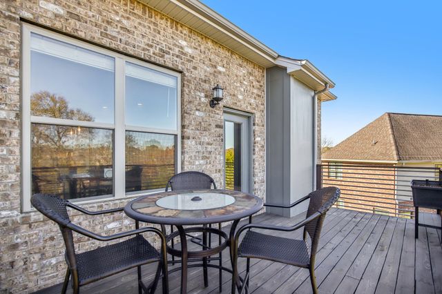 104 Copper Creek Dr, Goodlettsville, TN 37072