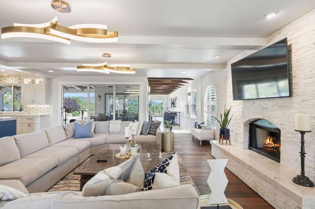 8950 Vista De Lago Ct, Granite Bay, CA 95746