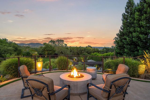 8950 Vista De Lago Ct, Granite Bay, CA 95746