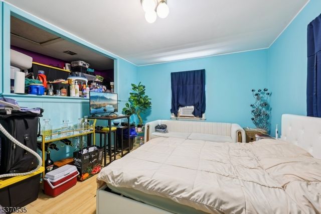 101 Seminole Ave, Lincoln Park Boro, NJ 07035