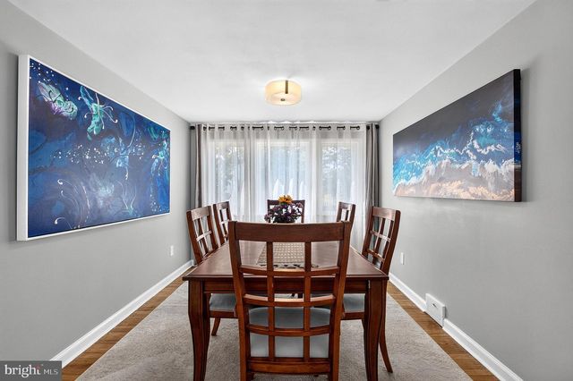 321 BUTTONWOOD ST, Hamilton, NJ 08619