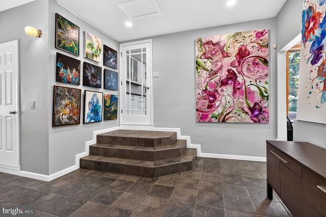 321 BUTTONWOOD ST, Hamilton, NJ 08619