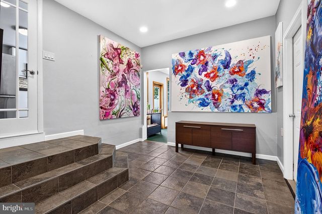 321 BUTTONWOOD ST, Hamilton, NJ 08619