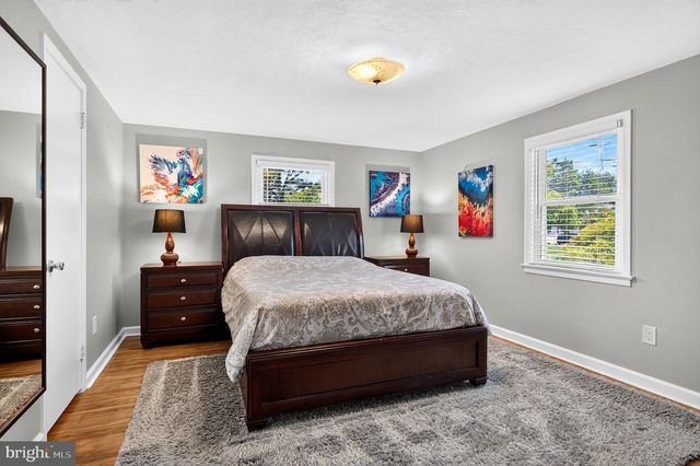 321 BUTTONWOOD ST, Hamilton, NJ 08619