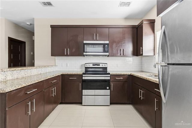 2709 S J Street, Mcallen, TX 78503