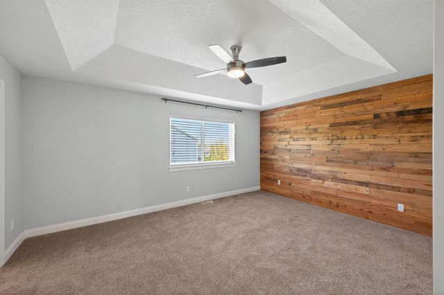 3201 Countryside Court B, Woodbury, MN 55129