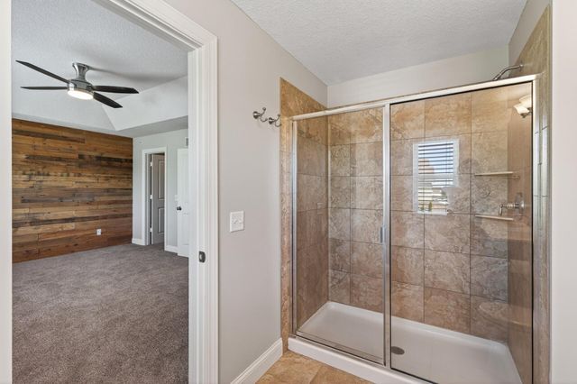 3201 Countryside Court B, Woodbury, MN 55129
