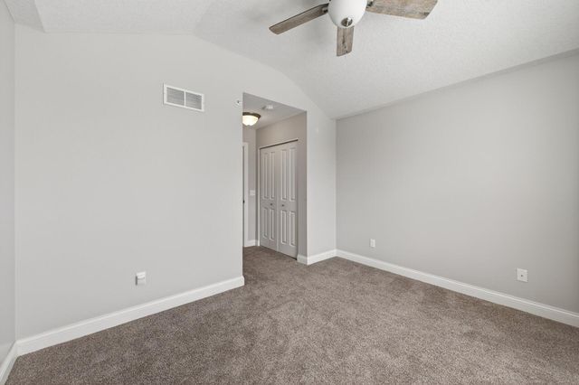3201 Countryside Court B, Woodbury, MN 55129