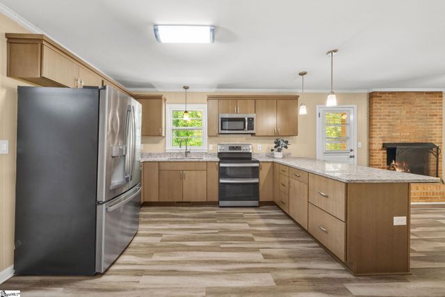 11 Fontana Drive, Greenville, SC 29609