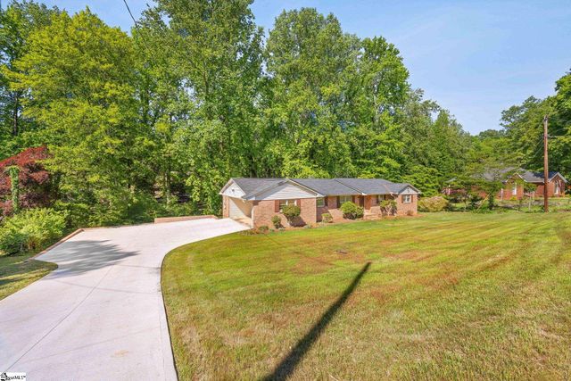 11 Fontana Drive, Greenville, SC 29609