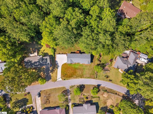 11 Fontana Drive, Greenville, SC 29609