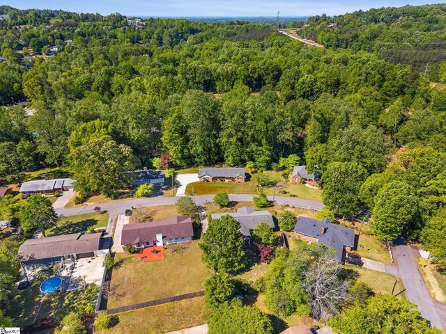 11 Fontana Drive, Greenville, SC 29609