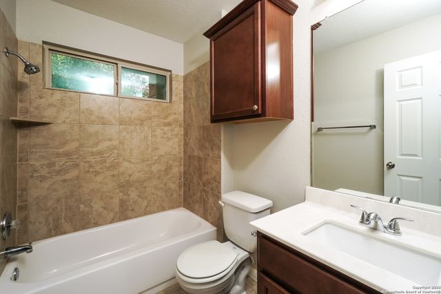 2667 Diamondback Trl, New Braunfels, TX 78130