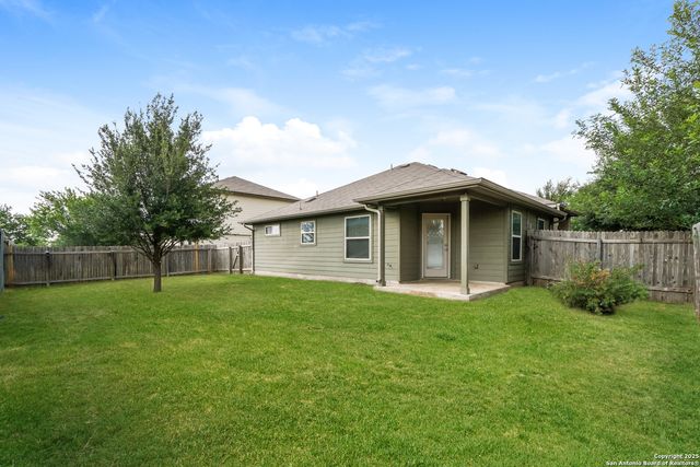2667 Diamondback Trl, New Braunfels, TX 78130