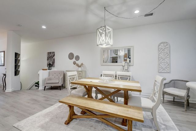 525 Bayfront Drive, Boynton Beach, FL 33435