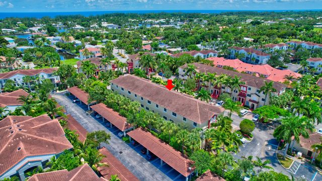 525 Bayfront Drive, Boynton Beach, FL 33435