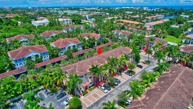 525 Bayfront Drive, Boynton Beach, FL 33435