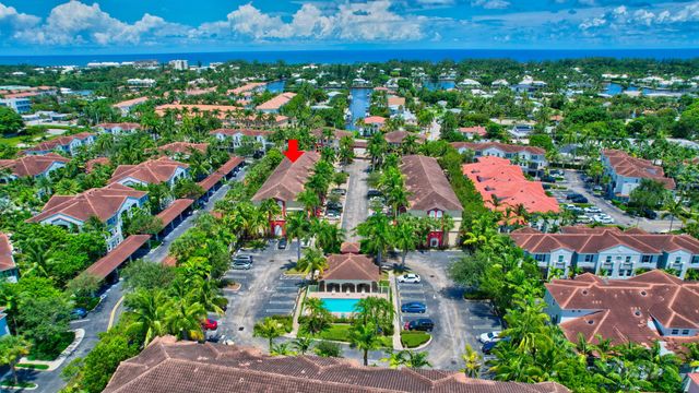 525 Bayfront Drive, Boynton Beach, FL 33435
