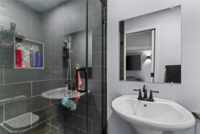 8128 Newman Drive, North Richland Hills, TX 76180