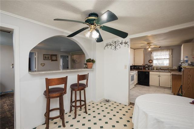 2707 Maple Avenue, Leavenworth, KS 66048