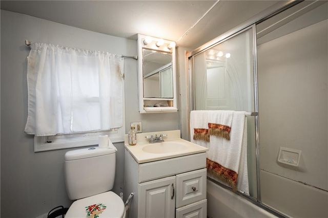 2707 Maple Avenue, Leavenworth, KS 66048