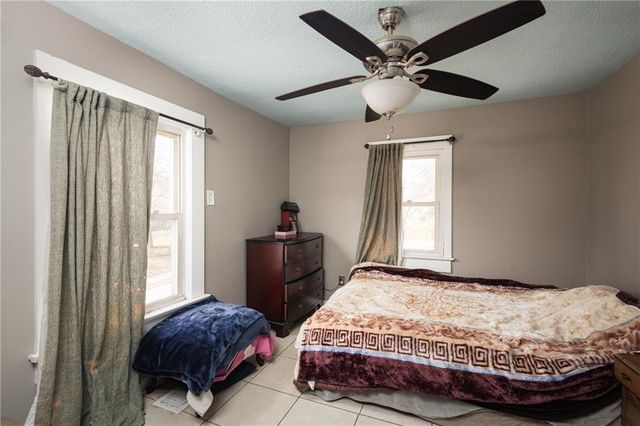 2707 Maple Avenue, Leavenworth, KS 66048