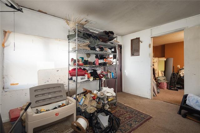 2707 Maple Avenue, Leavenworth, KS 66048