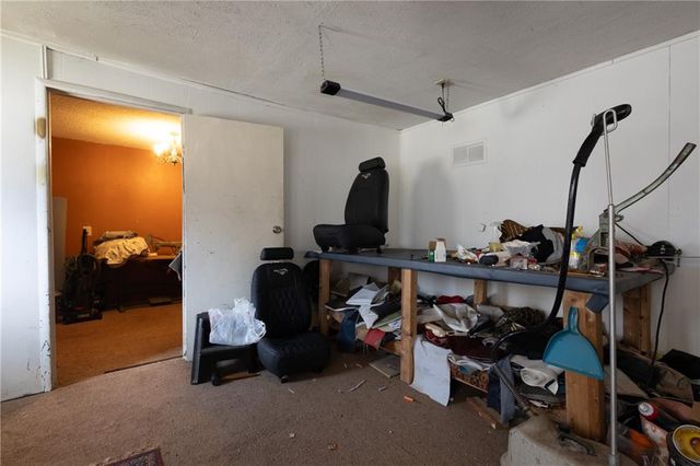 2707 Maple Avenue, Leavenworth, KS 66048