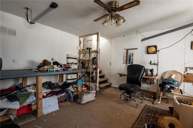 2707 Maple Avenue, Leavenworth, KS 66048