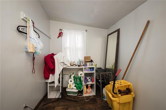 2707 Maple Avenue, Leavenworth, KS 66048